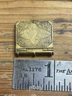 1860s CIVIL WAR MINIATURE BOOK FORM LOCKET WITH SOLDIER PHOTOS BRASS RARE