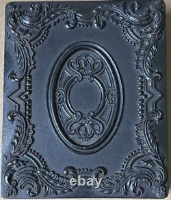 1861-65 Nice Civil War Union Soldier, 1/4 Plate Tin Type, Gotta-Percha Case