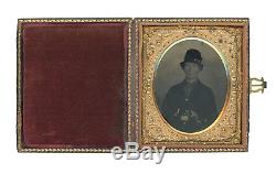 1/6 Plate Civil War Tintype Double-Armed Union Soldier with Two Allen Revolvers