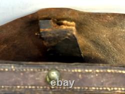 ATG. ORIG. U. S. CIVIL WAR LEATHER CARTRIDGE POUCH -MAKER J. T. SMITH w Initials