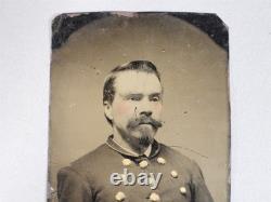 Antique C. 1860's Civil War Soldier Tintype Photograph with Three Rows of Buttons