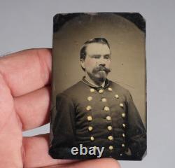 Antique C. 1860's Civil War Soldier Tintype Photograph with Three Rows of Buttons