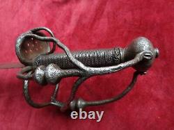 Antique Circa. 1650 English CIVIL War Era Horseman's Broadsword European Sword