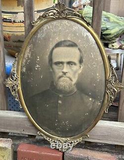 Antique Framed Civil War Soldier Bubble Frame 23 found in Franklin Tennessee