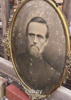 Antique Framed Civil War Soldier Bubble Frame 23 found in Franklin Tennessee
