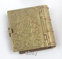 Antique Gold Filled Civil War Miniature Four Soldier Photos in Locket Book Form