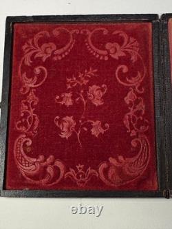 Beautiful Civil War Era Tintype in Case Woman