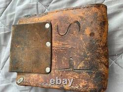 CIVIL WAR Antique Leather Ammunition Pouch RARE ITEM With Belt Hook Shows Wear