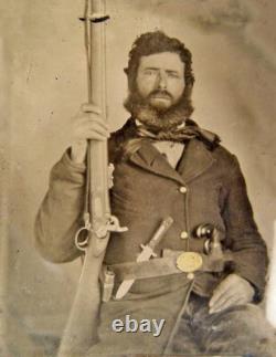 CIVIL WAR FIGHTING KNIFE BY ROGERS, SHEFFIELD withLADY LIBERTY GUTTA PERCHA HANDLE