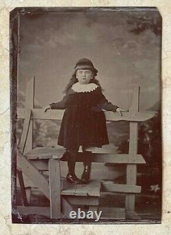 CIVIL War Reconstruction Era Girl Beautifully Composed 1/4 Plate Tintype