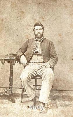 CIVIL War Union 5th Independent Il. Light Arty. Elgin Batt. Arty. Man CDV Photo