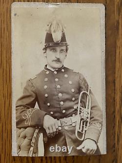 CIVIL War Union Soldier CDV Photo, Lieutenant, Light Artillery, U. S. Army Bugler