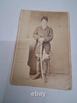 Carte de Visite of armed cavalry soldier