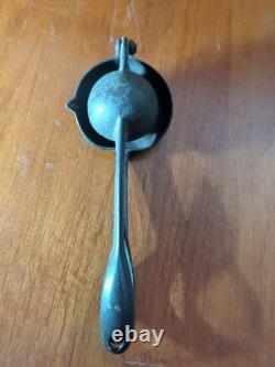 Cast Iron Juice Citrus Squeezer Civil War Era Ex Condition