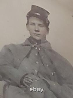 Civil War Ambrotype 1/9 Samuel Waters 71st Illinois Volunteer Company F Winter
