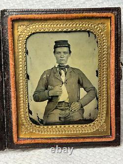 Civil War Ambrotype Portrait Confederate Rebel Solider In Leather Case
