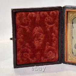 Civil War Ambrotype Portrait Confederate Rebel Solider In Leather Case