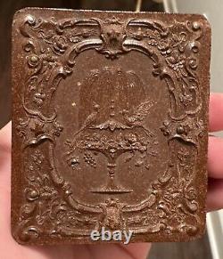 Civil War Era 1/9th Plate Ruby Ambrotype In Beautiful Gutta Percha Case