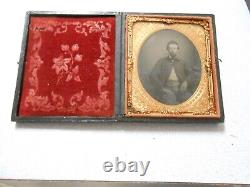 Civil War Soldier 1/6 Plate Ambrotype- Full Case