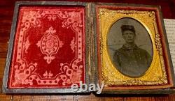 Civil War Soldier 1/9 Tintype, Union Soldier Identified And How Killed, In Case