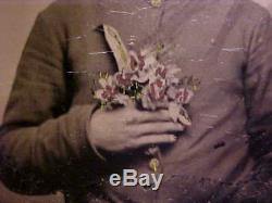 Civil War Tintype Photograph SOLDIER HOLDING KNIFE BEHIND FLOWER BOUQUET! Great