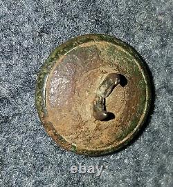 Confederate Civil War Script I Infantry Kepi Button (CS 177) Wilderness, VA