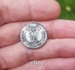 Early Silver Flat South Carolina button