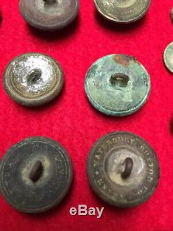 Group of 18 Civil War Button Found on Battlefields in Richmond Va