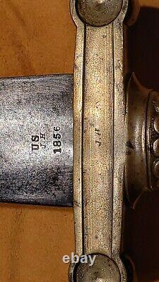 Investment Grade Civil War Ames Artillery Short Sword, Museum Quality, Must See