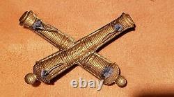 Investment Grade Civil War Artillery Officer Crossed Cannon hat insignia, large