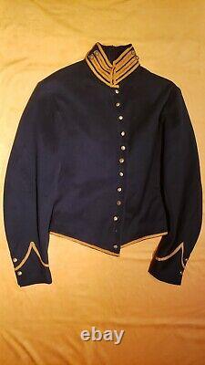 Investment Grade Civil War Pattern 1858 US Cavalry Shell Jacket, early, issued