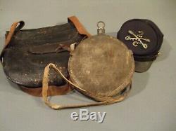 ORIGINAL CIVIL WAR CANTEEN WITH COVER AND SHOULDER SLING, Circa 1860-65