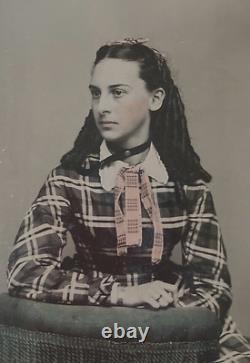 ORIGINAL! RARE! CIVIL WAR WOMEN 1/6 PLATE TINTYPE PHOTOGRAPH c1863