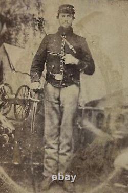 Original CIVIL War CDV Photo Of A Triple Armed Union Artillery Soldier Pa. Back