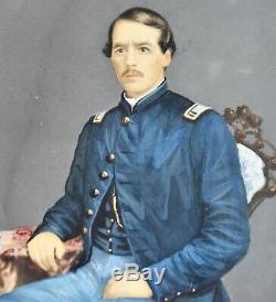 Portrait & MOLLUS Medal of Civil War Captain
