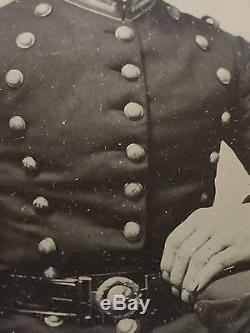 Ruby Ambrotype Photo of Union Civil War Officer 2pc Eagle Buckle Sixth Plate
