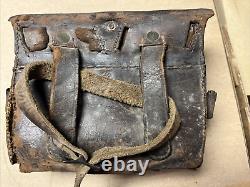 US Civil War Authentic Ammunition Pouch- Leather/Brass