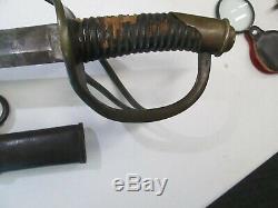 Us CIVIL War Heavy Cavalry Sword With Scabbard C&j Makers Mark #w46