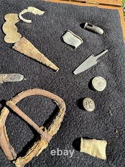 Very Nice Civil War And Other Related Relics Collection In A Glass Display Case